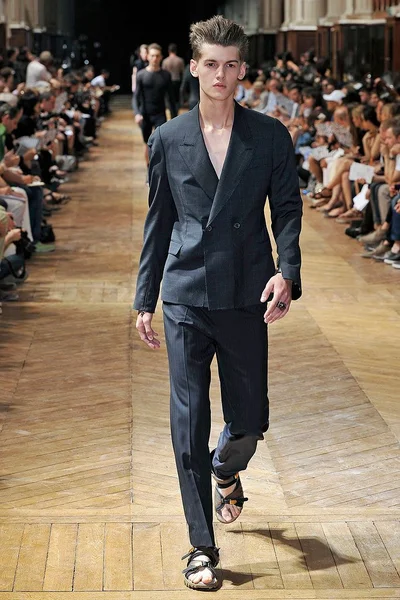 Look 6